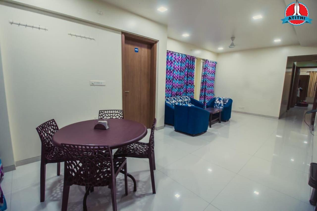 Atithi Service Apartment Pune Eksteriør bilde